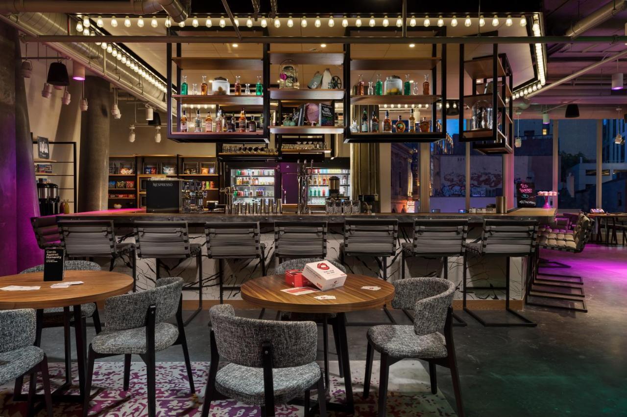 Moxy Boston Downtown Hotel Exterior photo