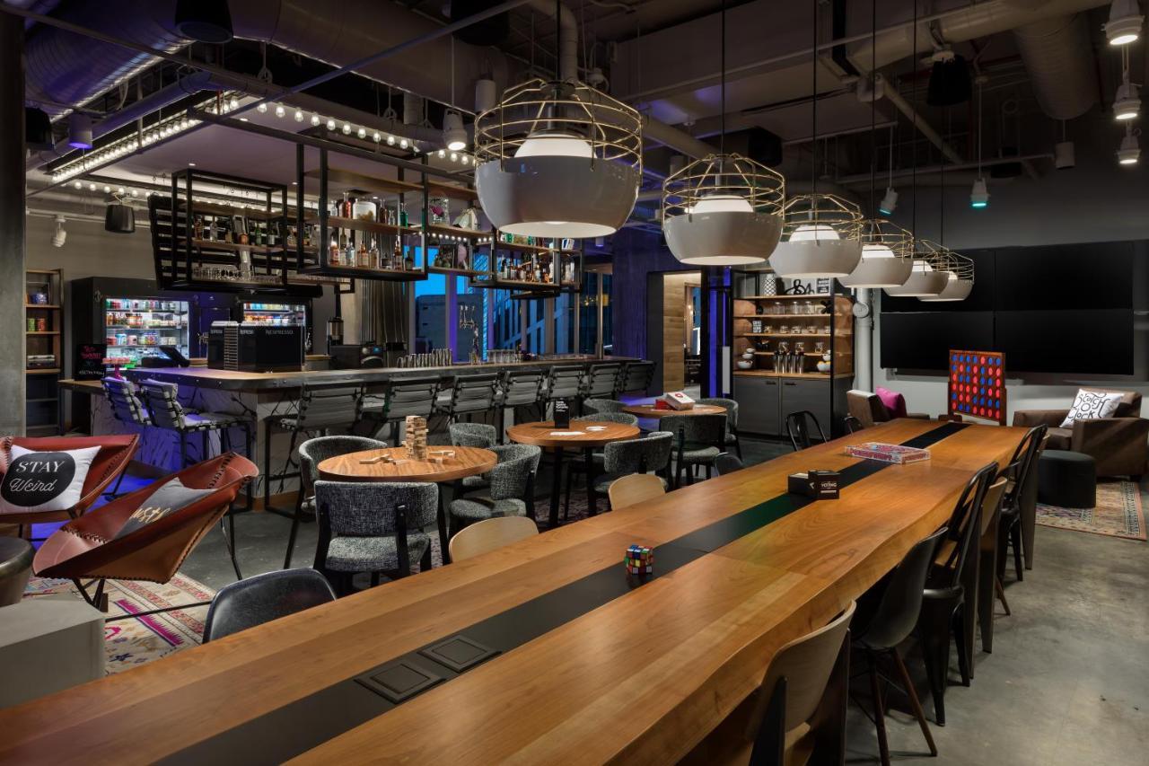 Moxy Boston Downtown Hotel Exterior photo